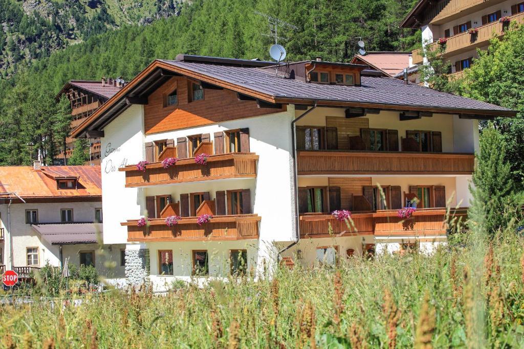 Hotel Garni Des Alpes Solda Exteriér fotografie